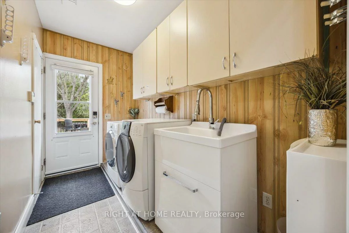 19943, Bathurst, Holland Landing, East Gwillimbury