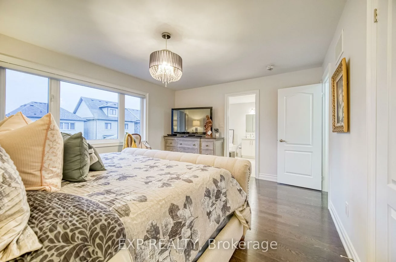 32, Deer Pass, Sharon, East Gwillimbury