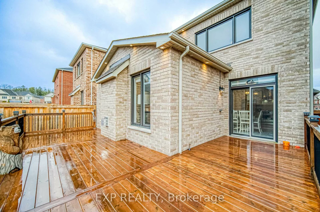 32, Deer Pass, Sharon, East Gwillimbury