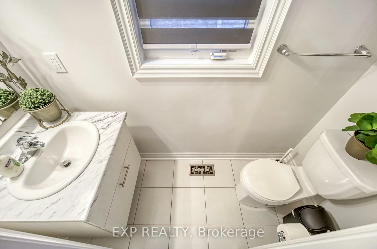 32, Deer Pass, Sharon, East Gwillimbury