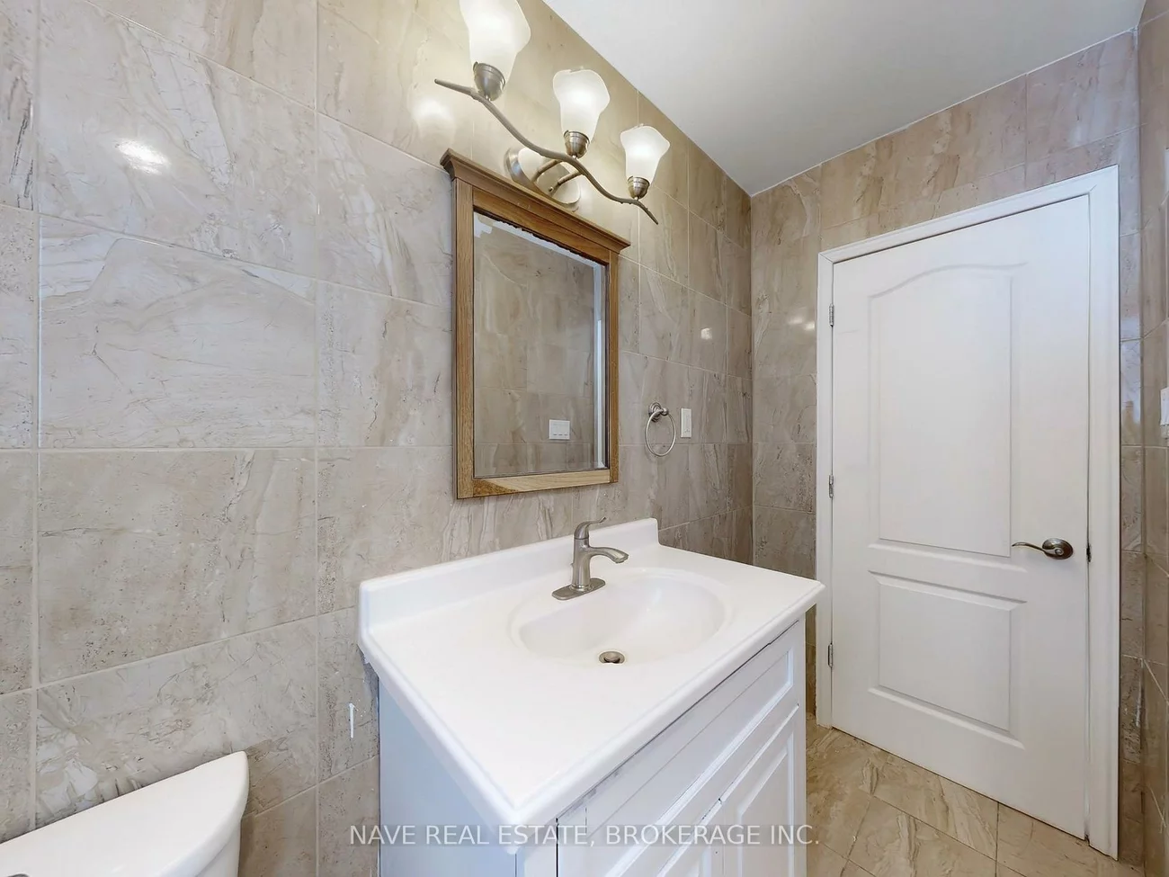 20015, Bathurst, Holland Landing, East Gwillimbury
