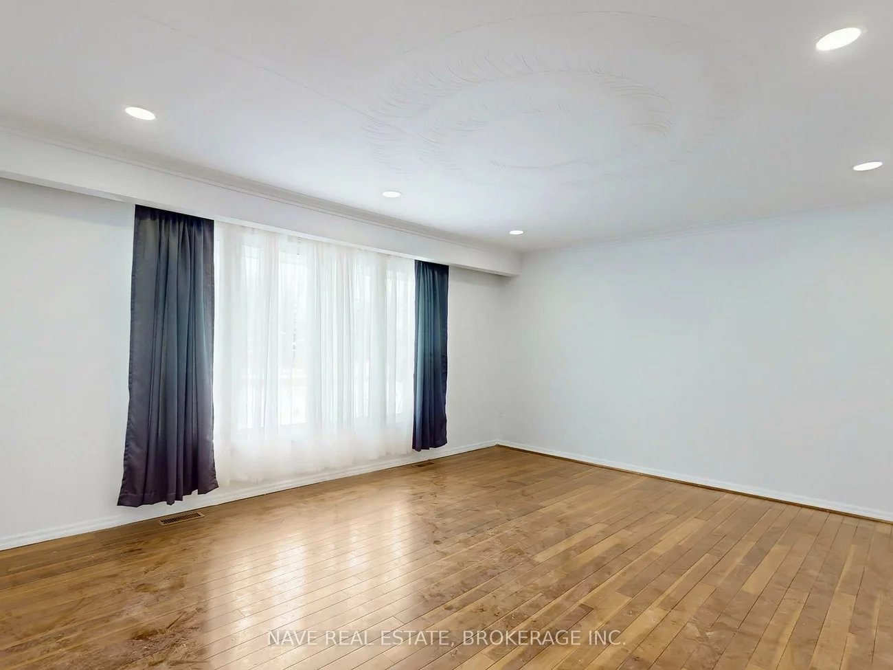 20015, Bathurst, Holland Landing, East Gwillimbury