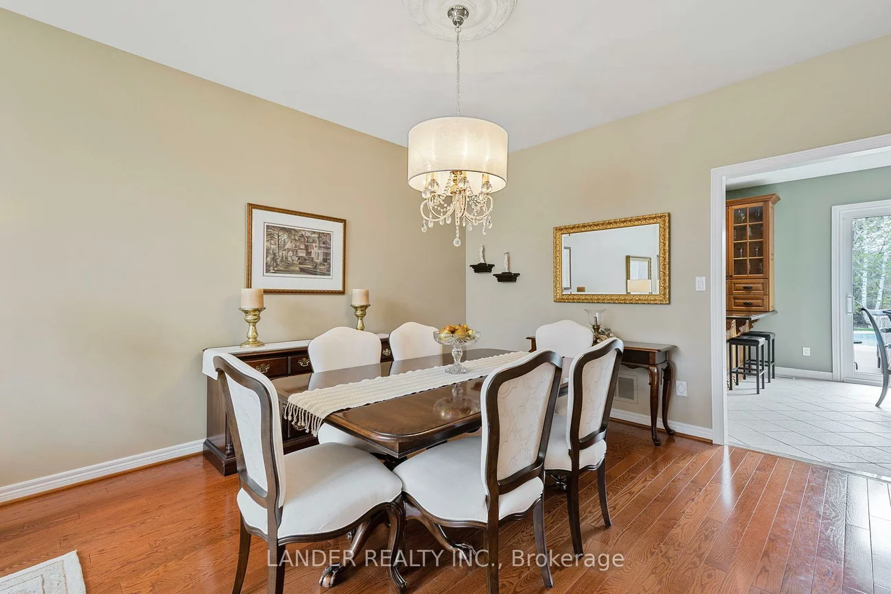 100, Colonel Wayling, Sharon, East Gwillimbury