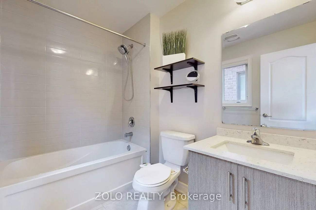 86, Briarfield, Sharon, East Gwillimbury