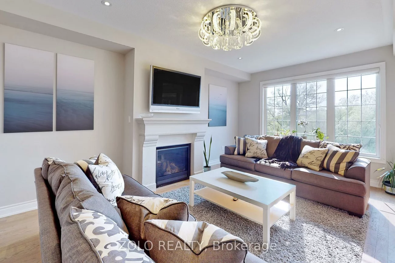 86, Briarfield, Sharon, East Gwillimbury