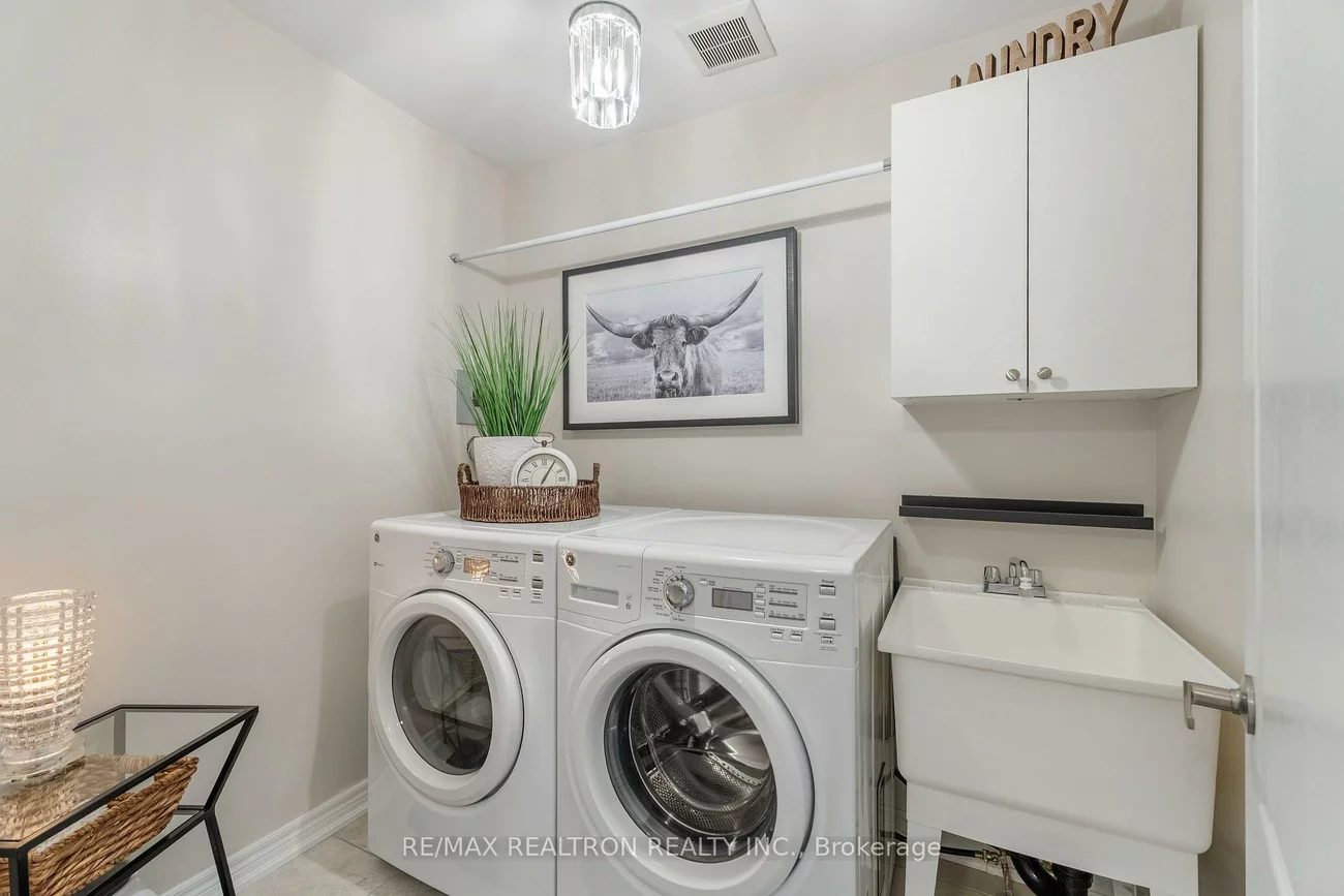 149, Beechborough, Sharon, East Gwillimbury