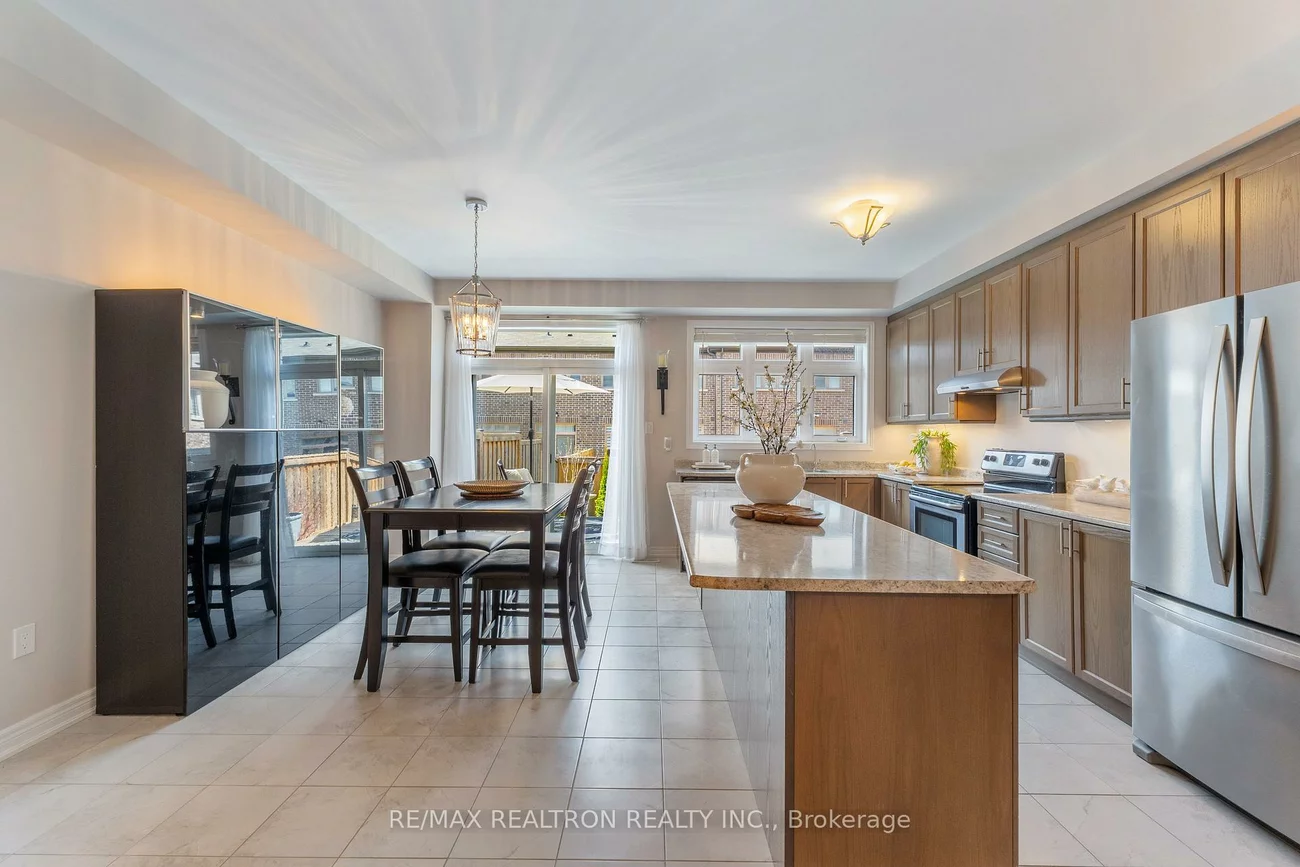 149, Beechborough, Sharon, East Gwillimbury