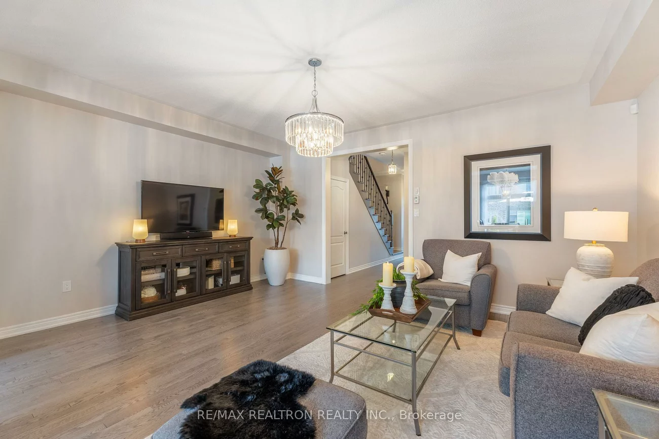 149, Beechborough, Sharon, East Gwillimbury