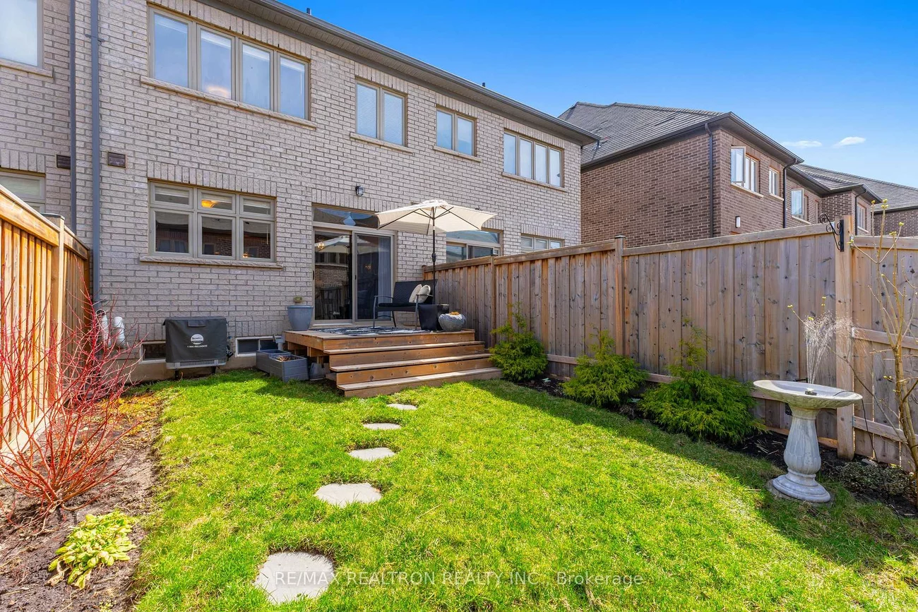 149, Beechborough, Sharon, East Gwillimbury