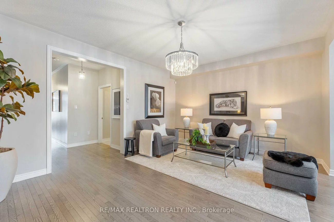 149, Beechborough, Sharon, East Gwillimbury