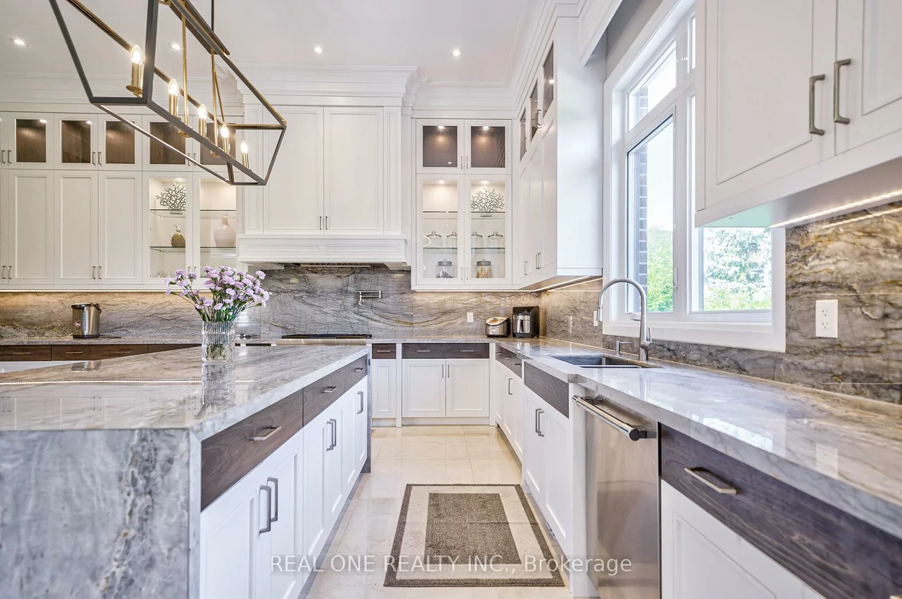 170, Ward, Sharon, East Gwillimbury