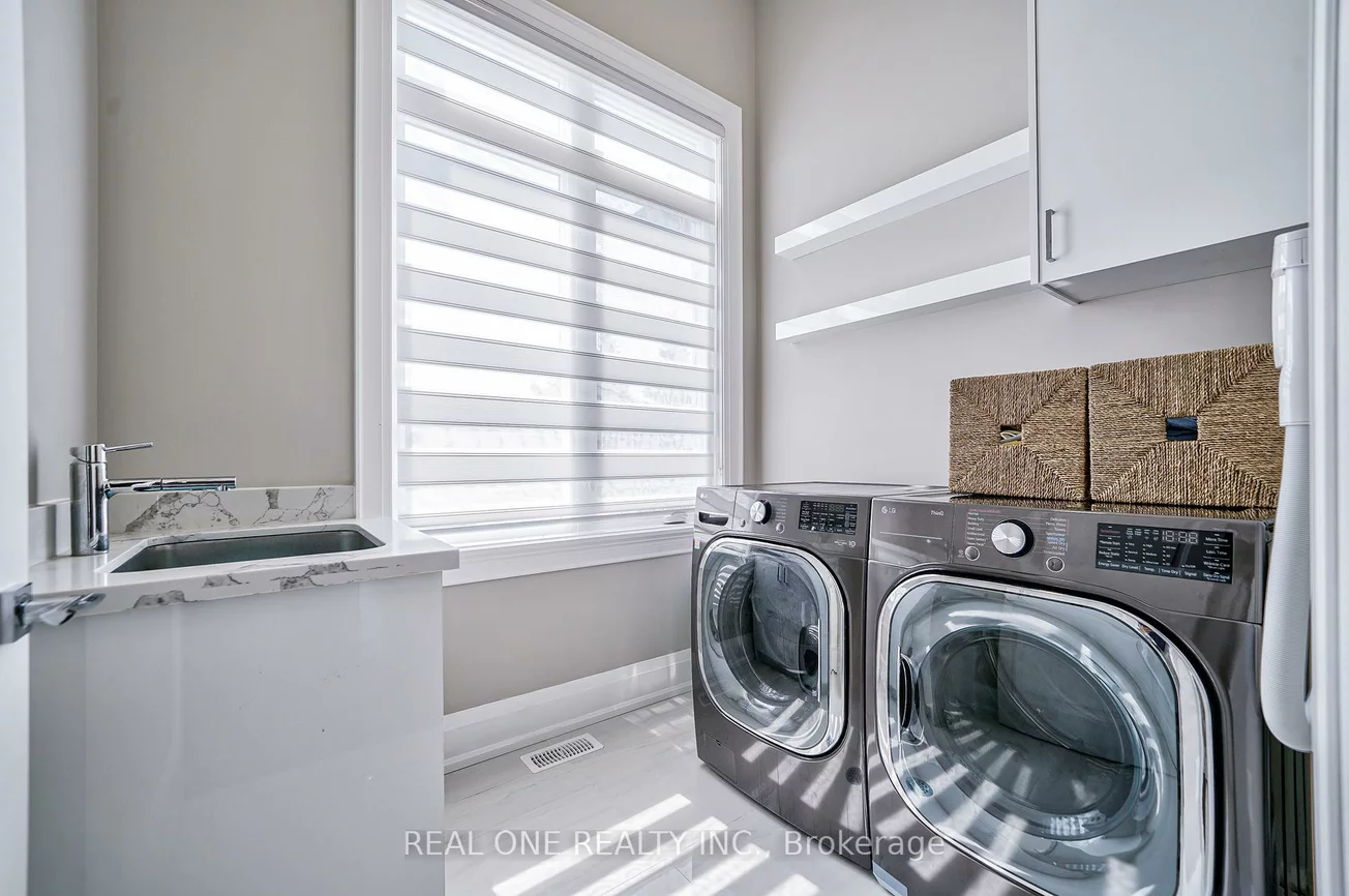 170, Ward, Sharon, East Gwillimbury