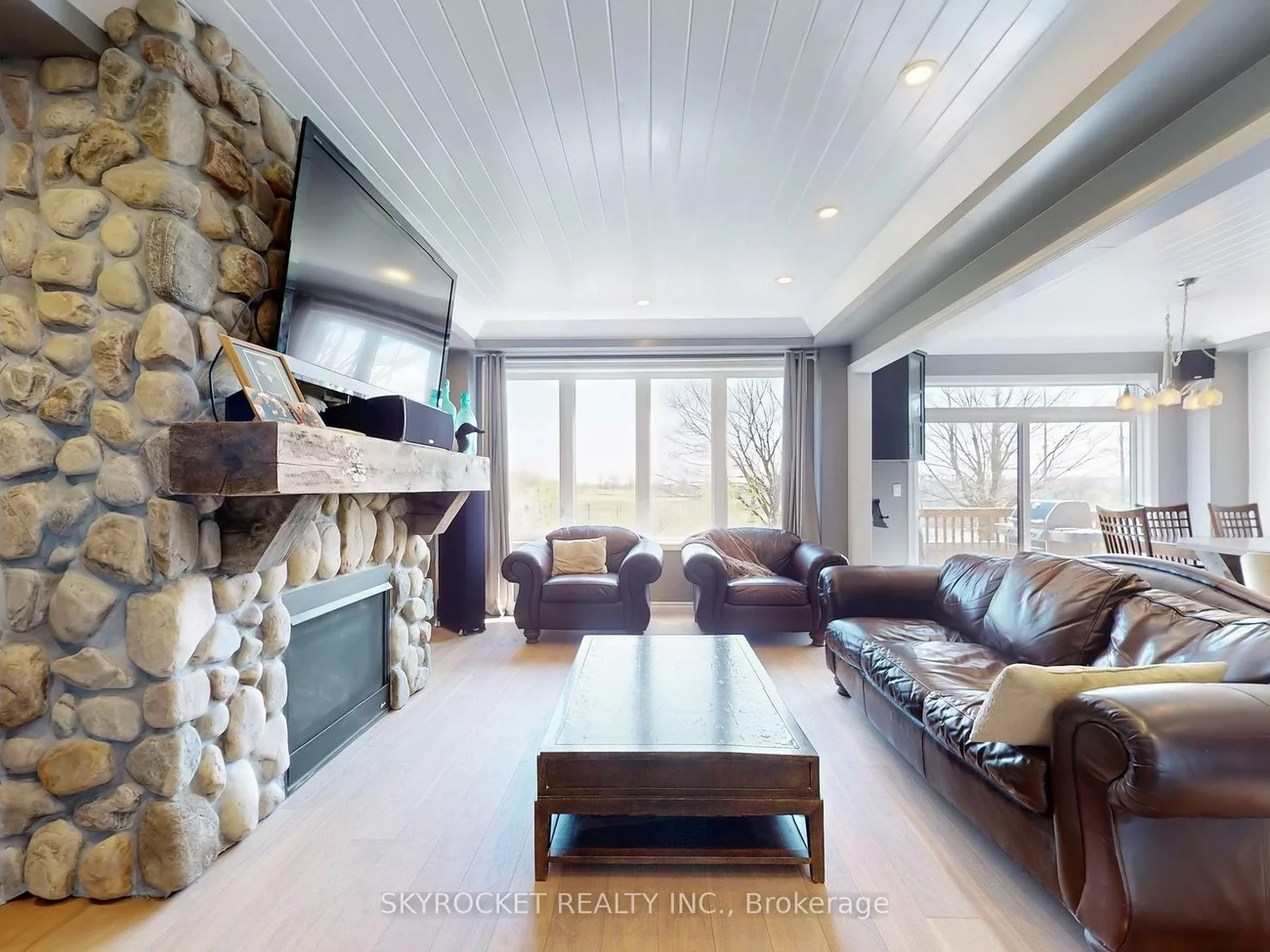 15, Chessington, Queensville, East Gwillimbury