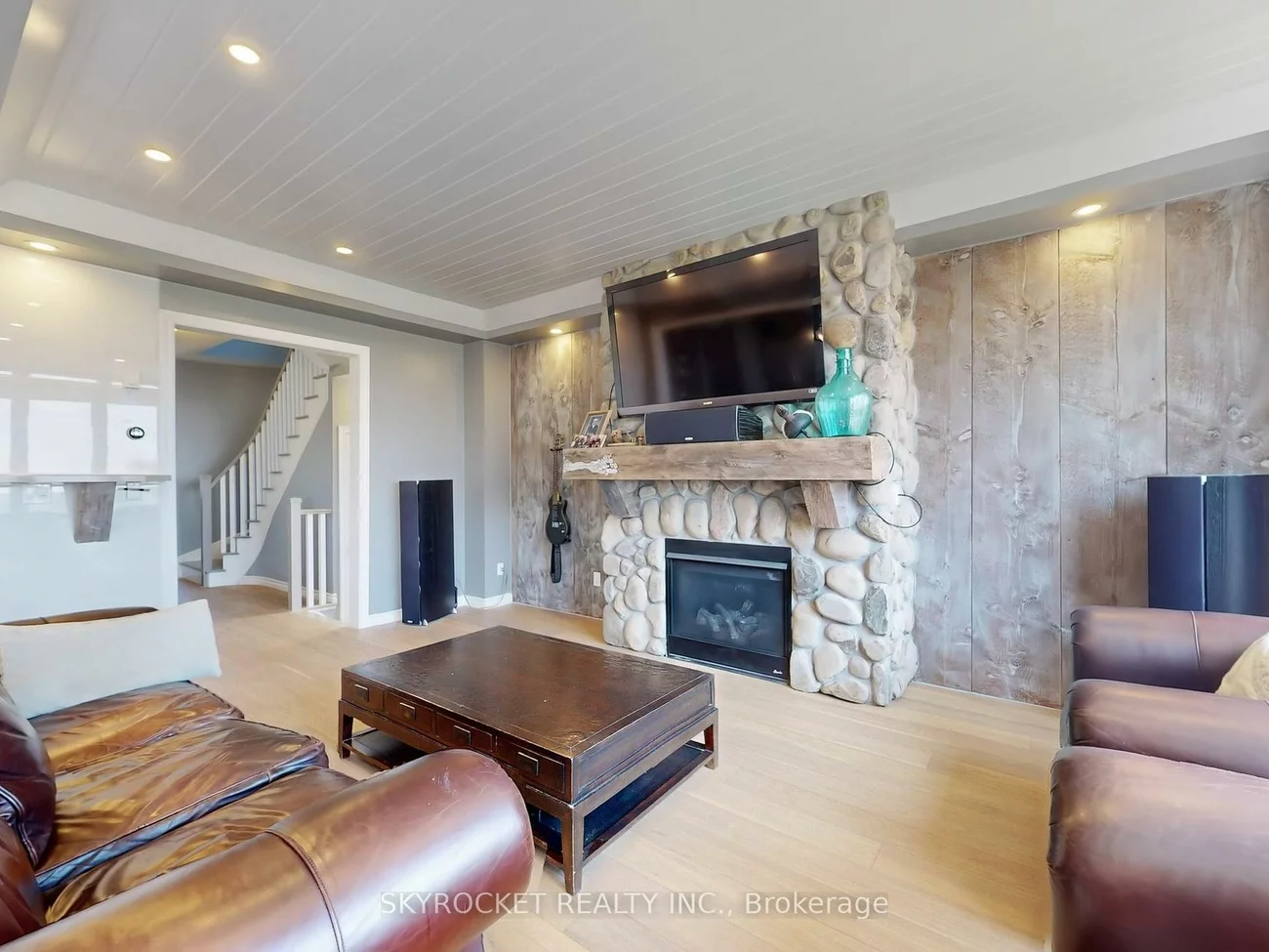 15, Chessington, Queensville, East Gwillimbury