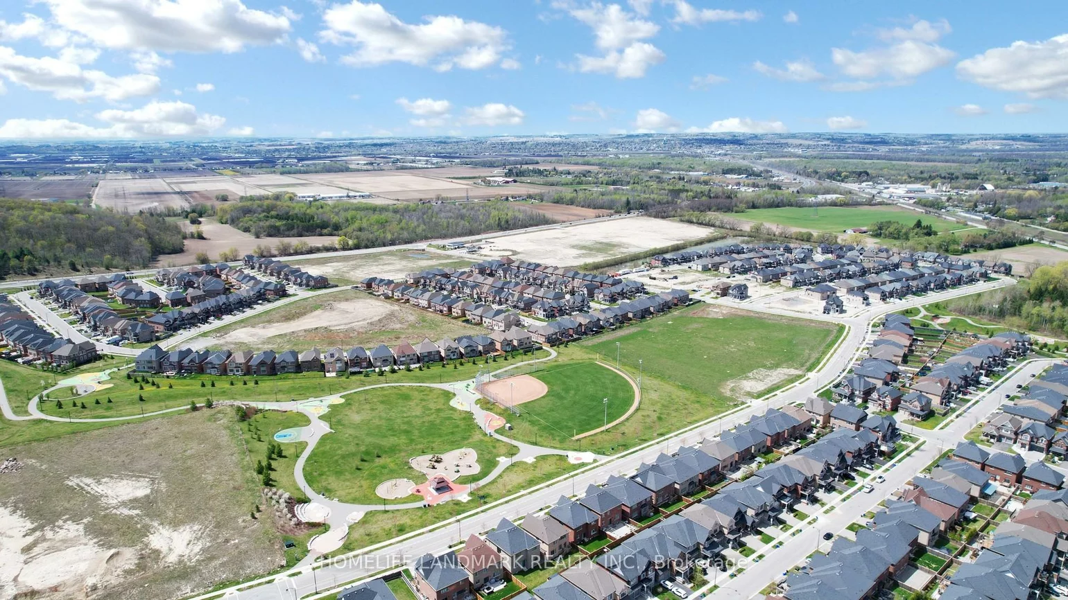 51, Crimson King, Holland Landing, East Gwillimbury
