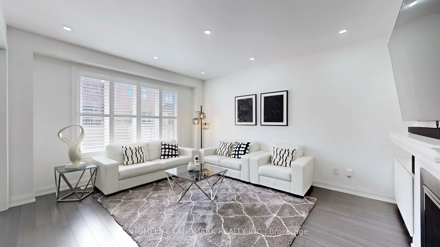 51, Crimson King, Holland Landing, East Gwillimbury