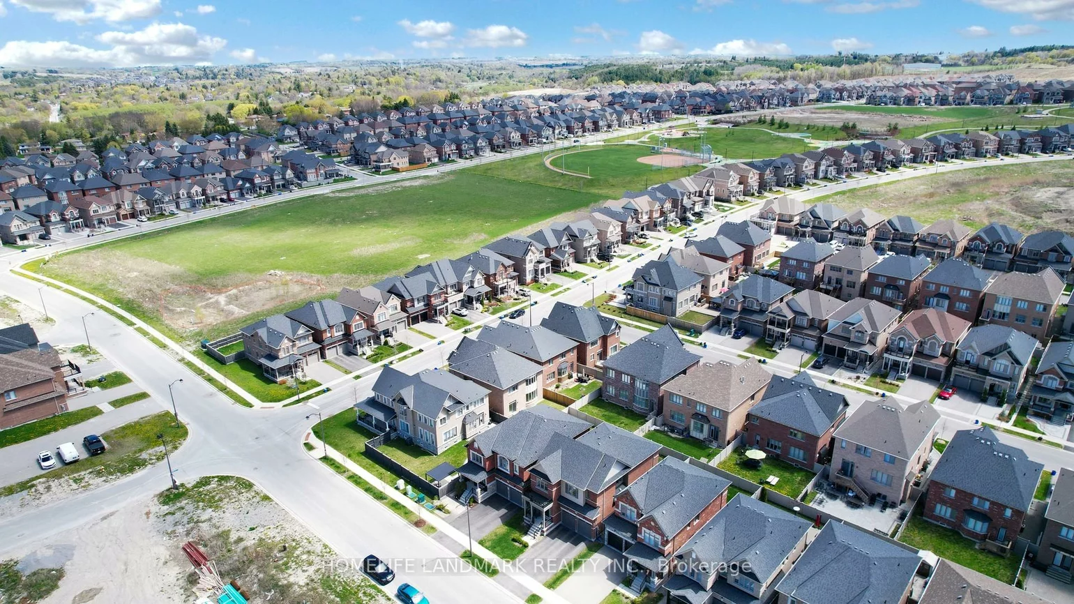 51, Crimson King, Holland Landing, East Gwillimbury