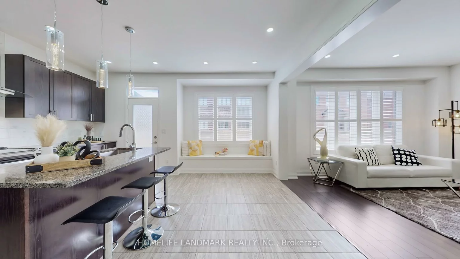 51, Crimson King, Holland Landing, East Gwillimbury