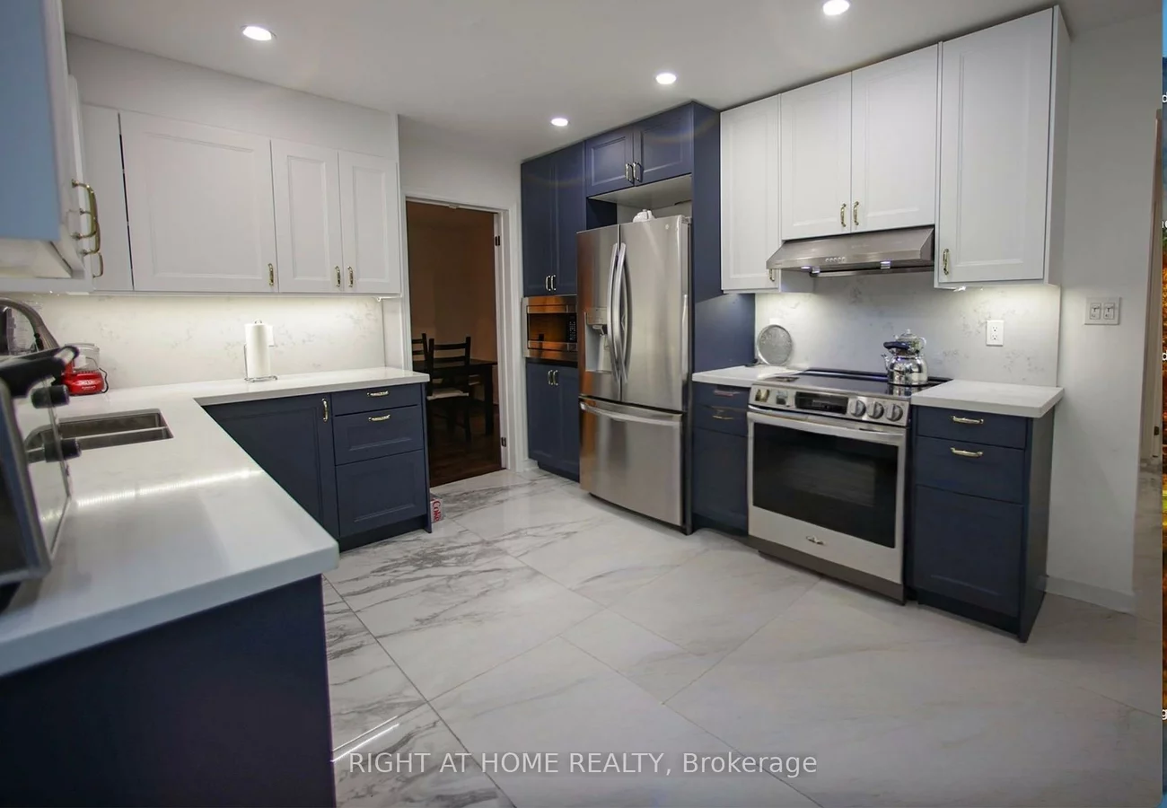 42, William, Sharon, East Gwillimbury
