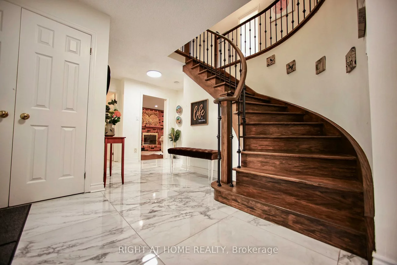 42, William, Sharon, East Gwillimbury