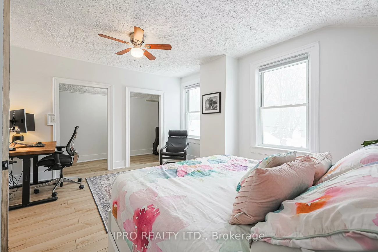 19051, Centre, Mt Albert, East Gwillimbury