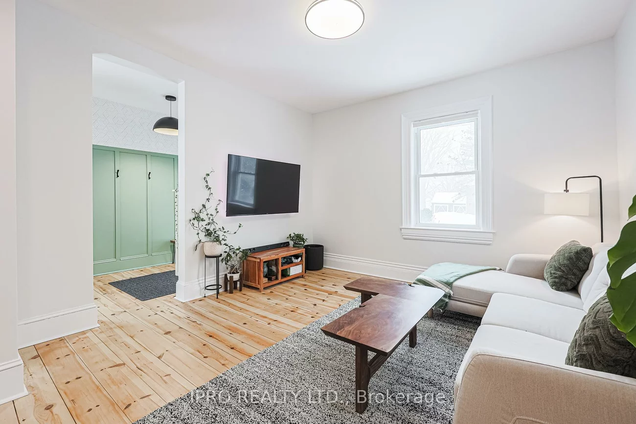 19051, Centre, Mt Albert, East Gwillimbury