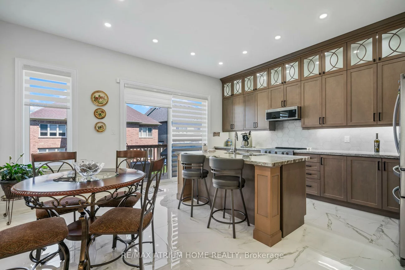 71, Silk Twist, Holland Landing, East Gwillimbury