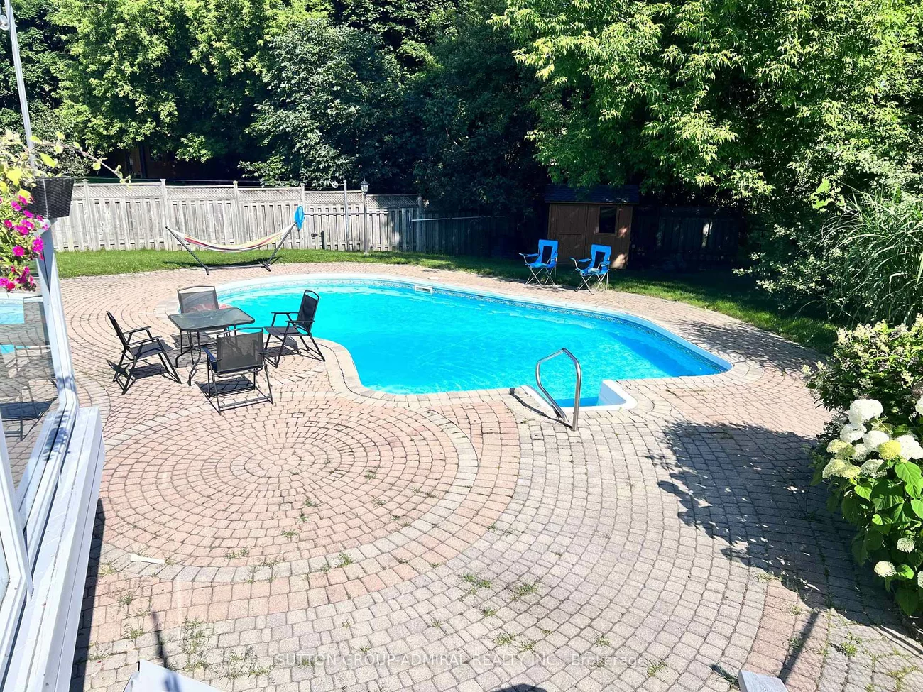 60, Maple, Sharon, East Gwillimbury