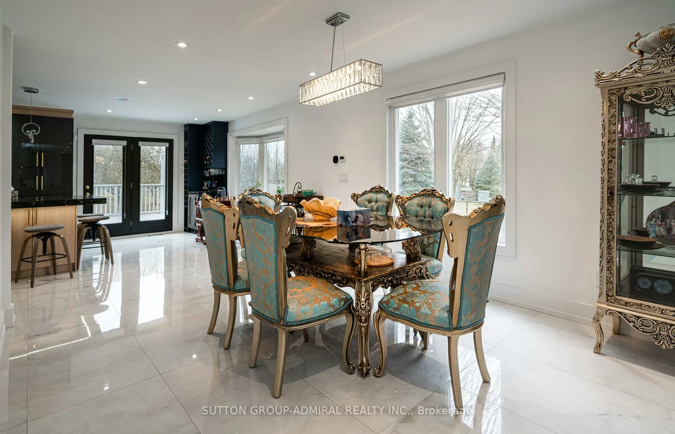 60, Maple, Sharon, East Gwillimbury