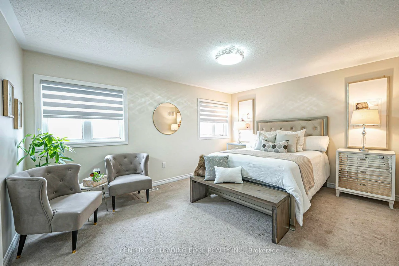 87, Ridge Gate, Mt Albert, East Gwillimbury