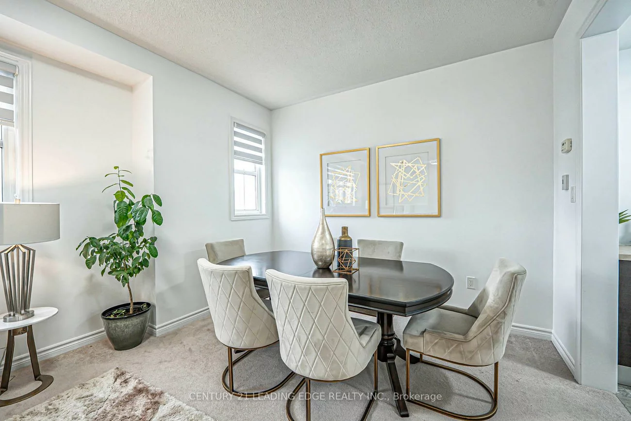 87, Ridge Gate, Mt Albert, East Gwillimbury
