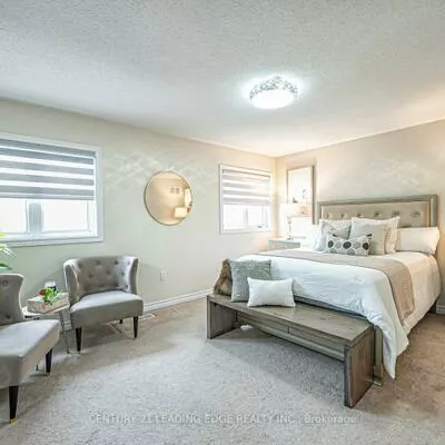 87, Ridge Gate, Mt Albert, East Gwillimbury