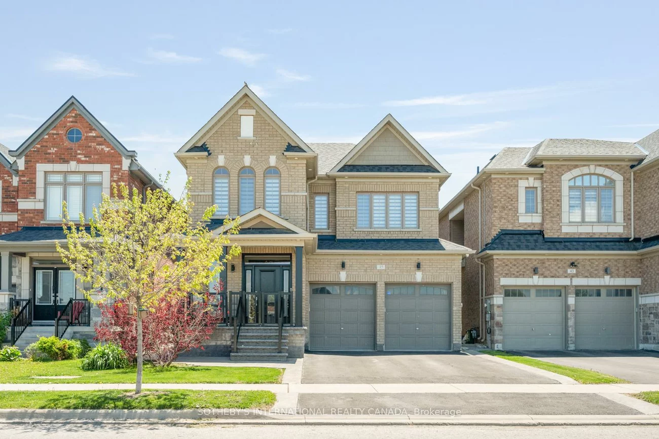 45, Crimson King, Holland Landing, East Gwillimbury