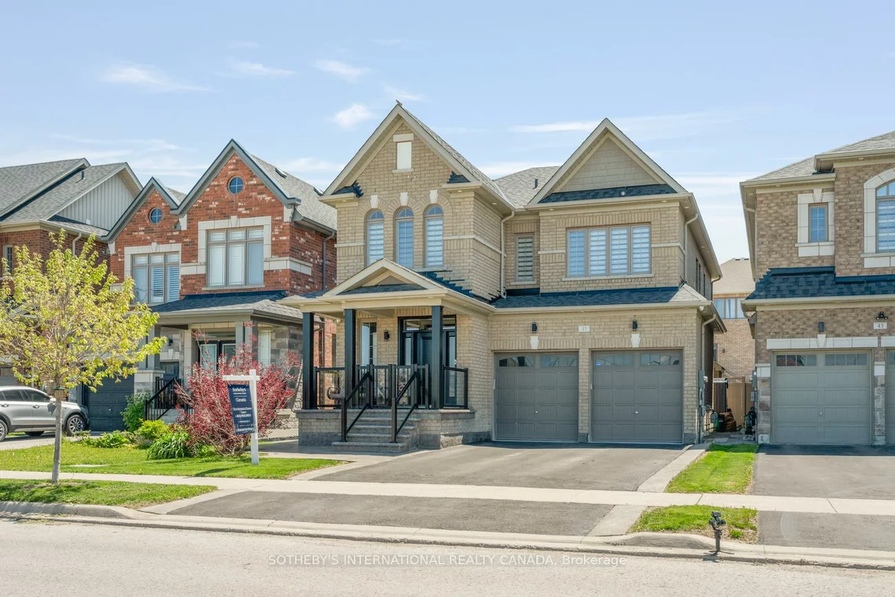 45, Crimson King, Holland Landing, East Gwillimbury