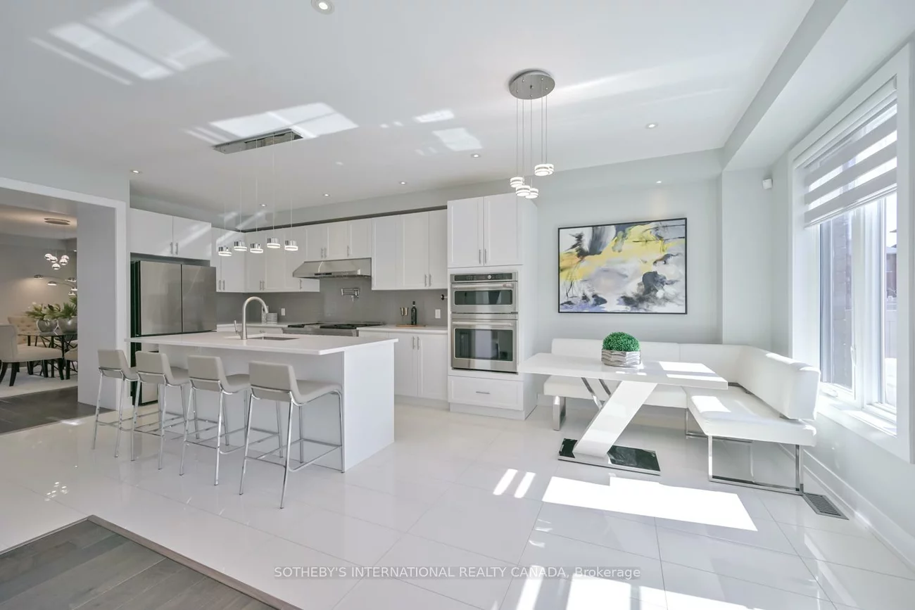 45, Crimson King, Holland Landing, East Gwillimbury
