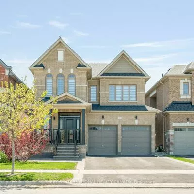 45, Crimson King, Holland Landing, East Gwillimbury