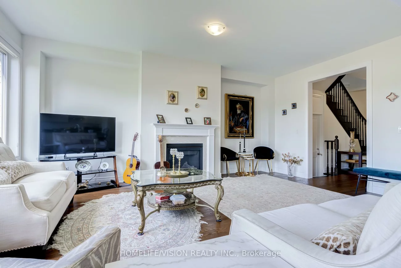 66, Chessington, Queensville, East Gwillimbury