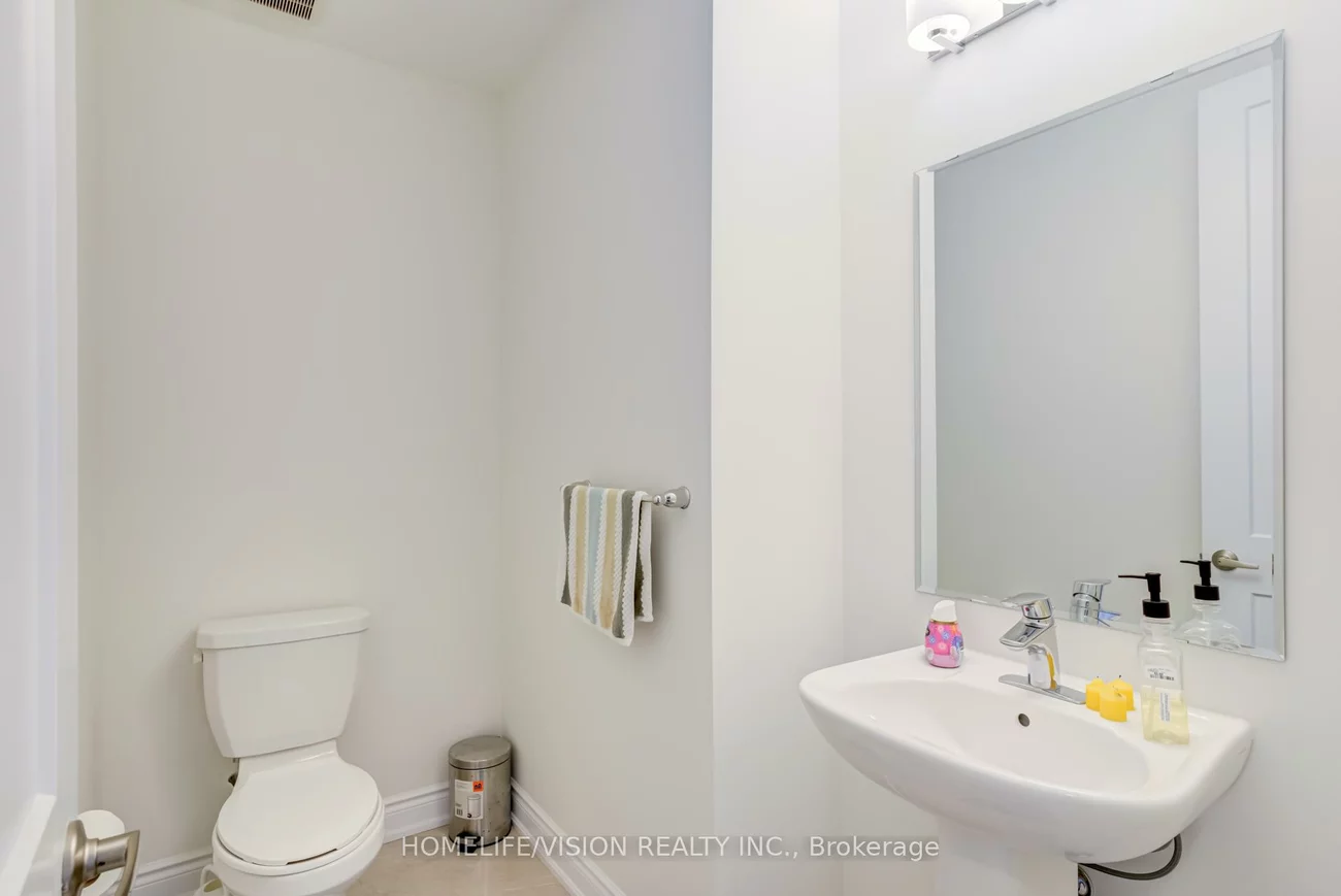 66, Chessington, Queensville, East Gwillimbury