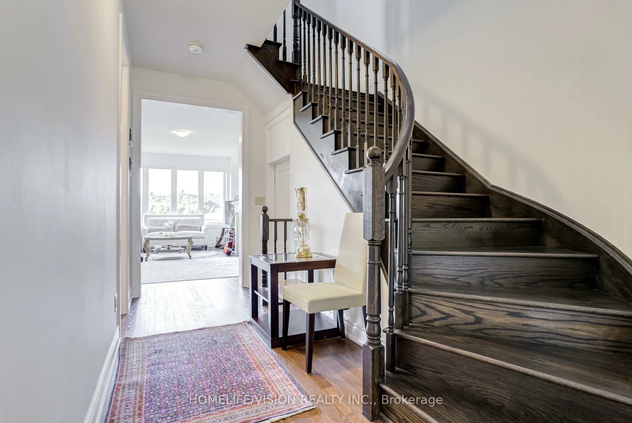 66, Chessington, Queensville, East Gwillimbury
