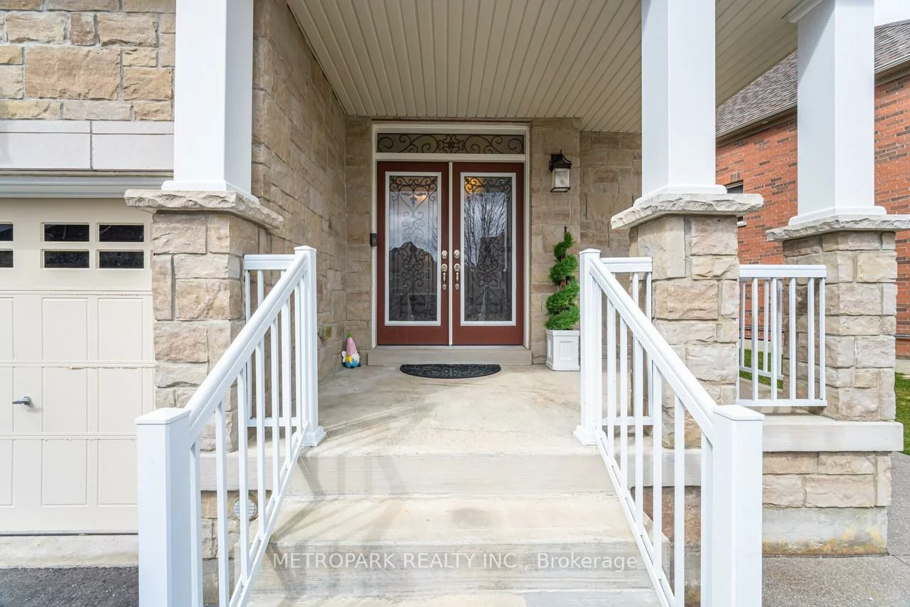 56, Manor Forest, Mt Albert, East Gwillimbury