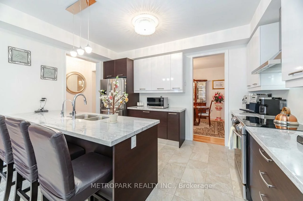 56, Manor Forest, Mt Albert, East Gwillimbury