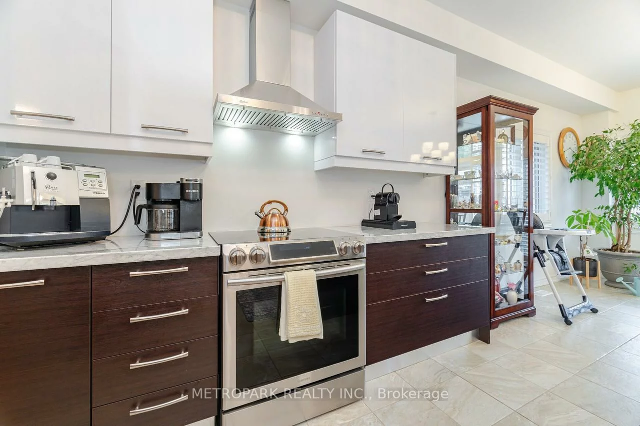 56, Manor Forest, Mt Albert, East Gwillimbury