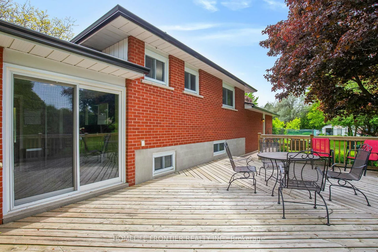 40, Delta, Holland Landing, East Gwillimbury