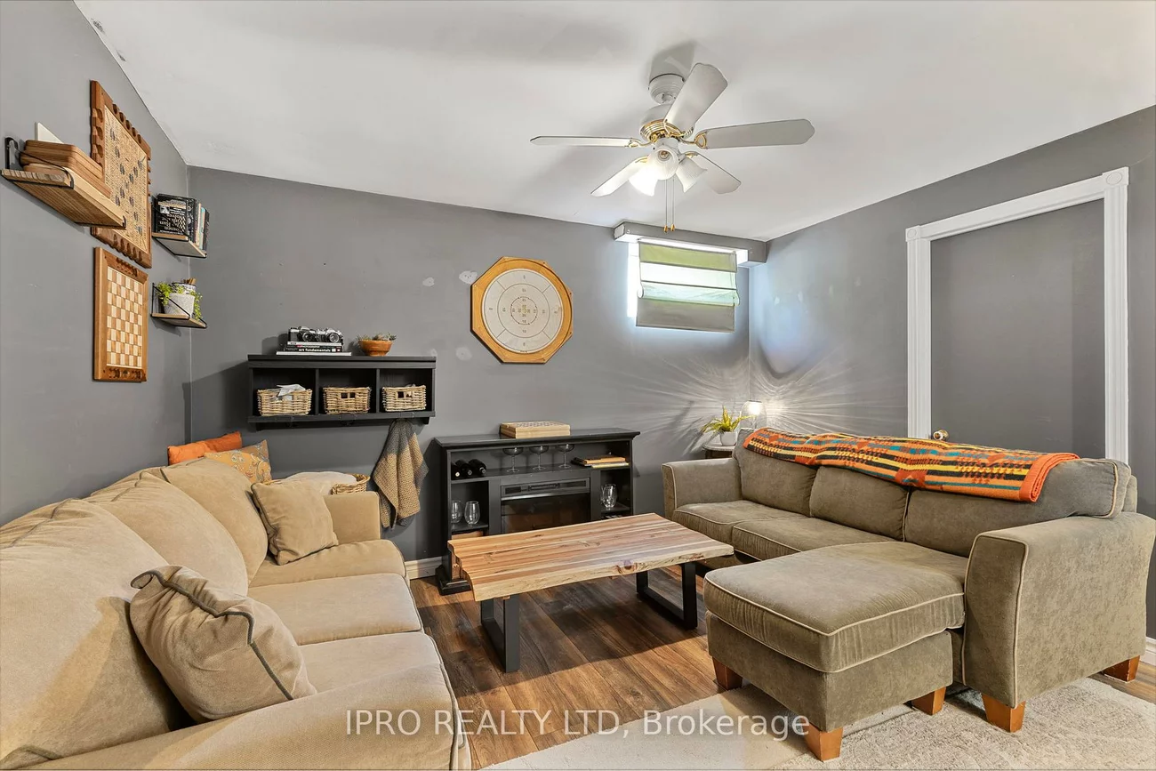 36, Oak, Holland Landing, East Gwillimbury