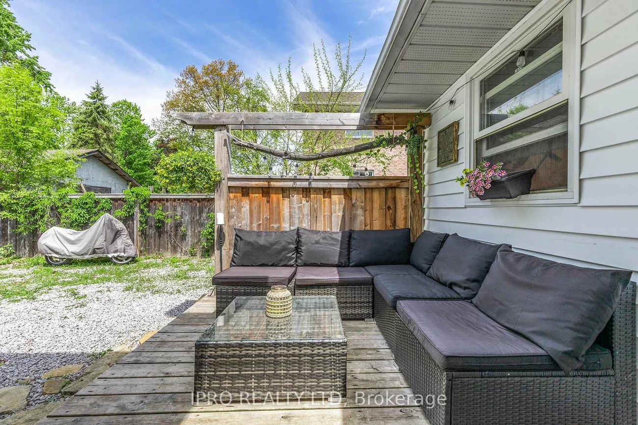 36, Oak, Holland Landing, East Gwillimbury