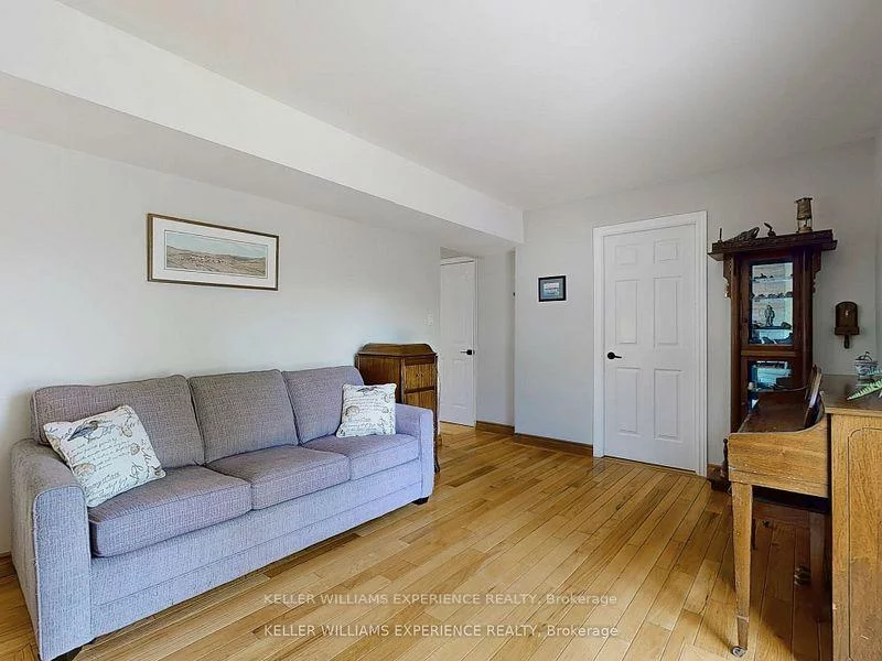 27, Willow, Holland Landing, East Gwillimbury