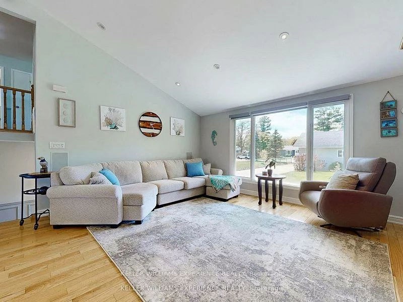 27, Willow, Holland Landing, East Gwillimbury