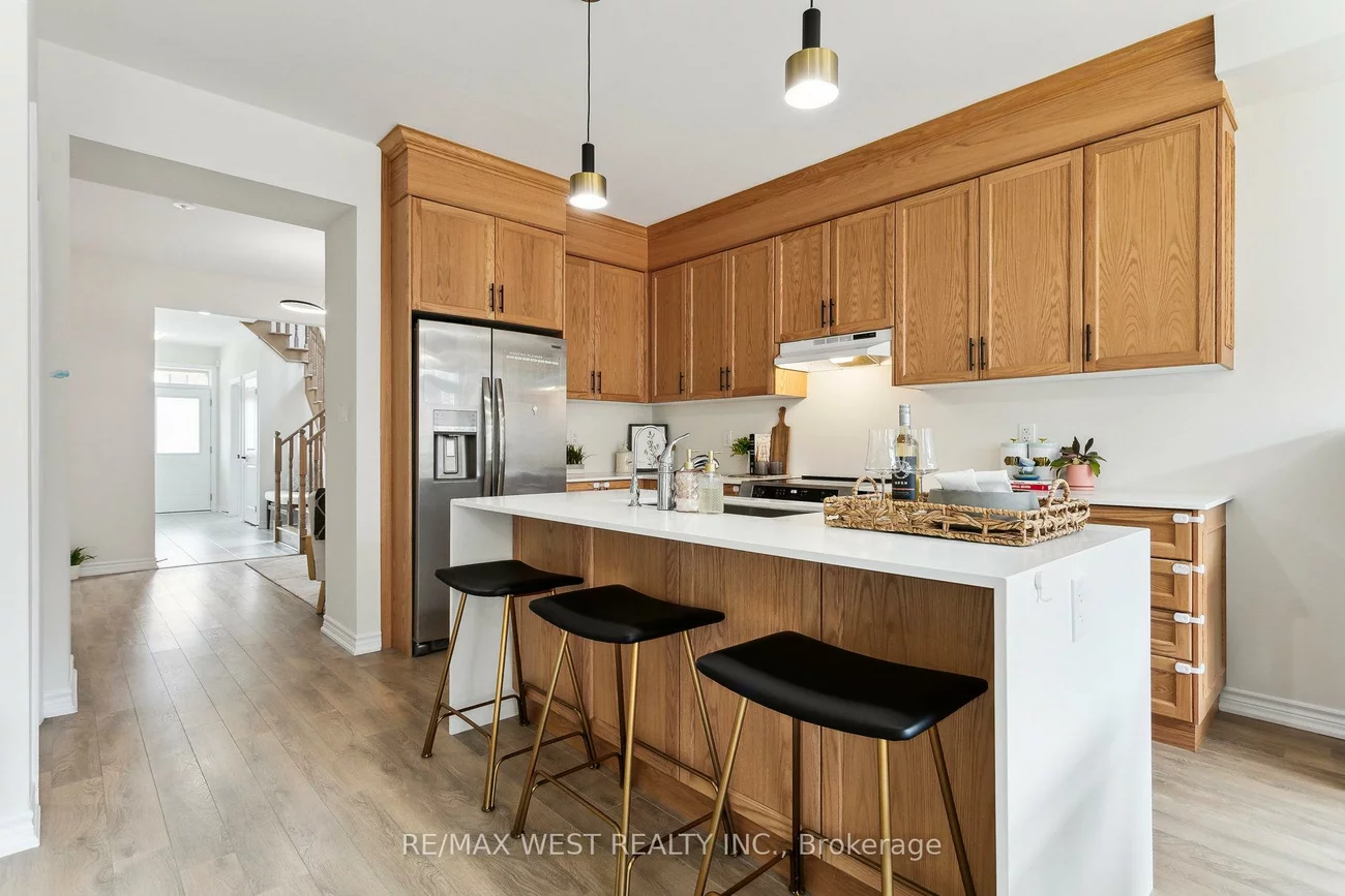 10, Viola, Sharon, East Gwillimbury