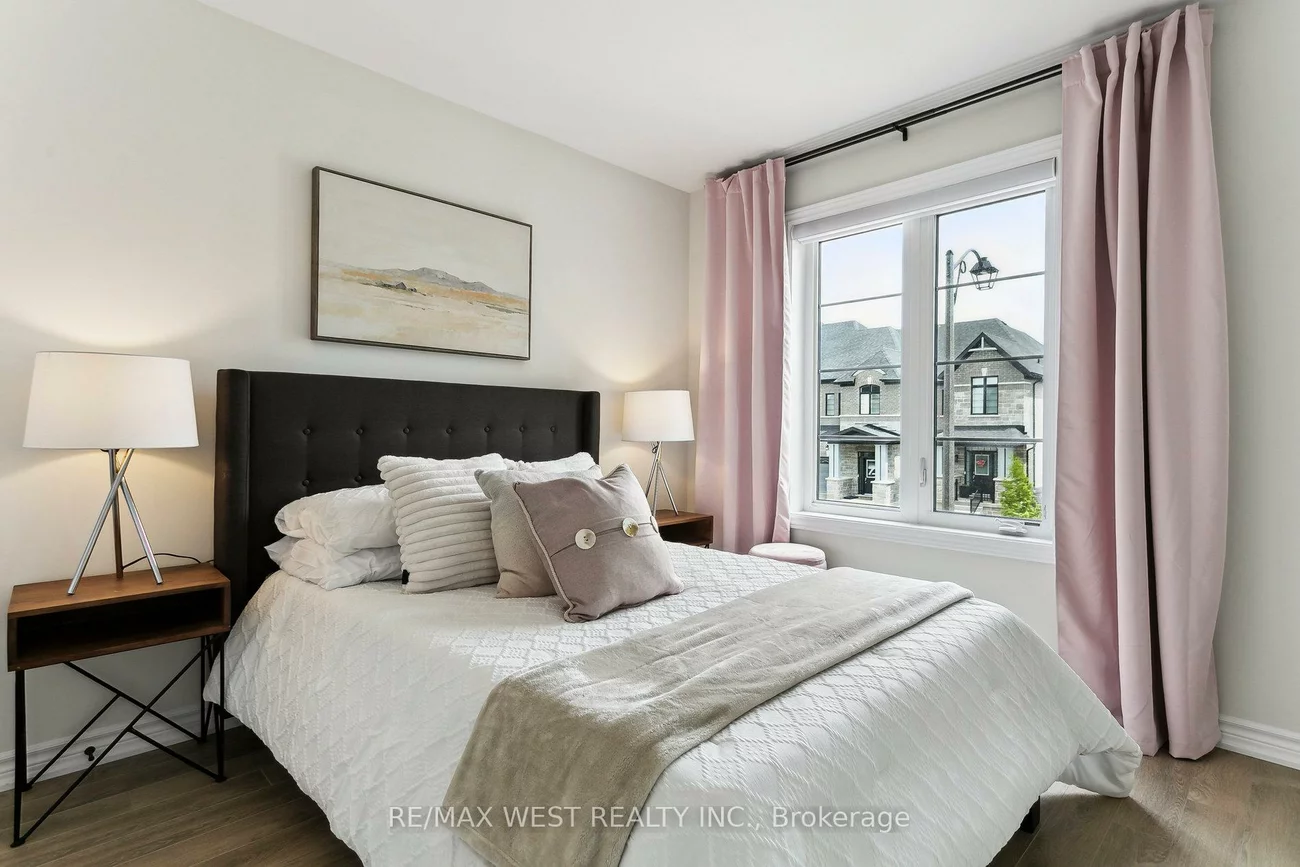 10, Viola, Sharon, East Gwillimbury