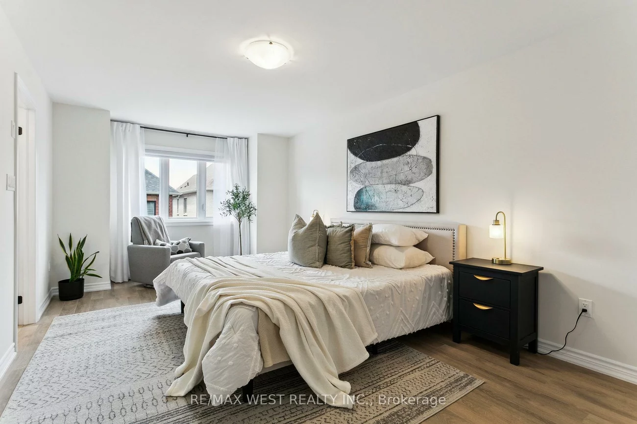 10, Viola, Sharon, East Gwillimbury
